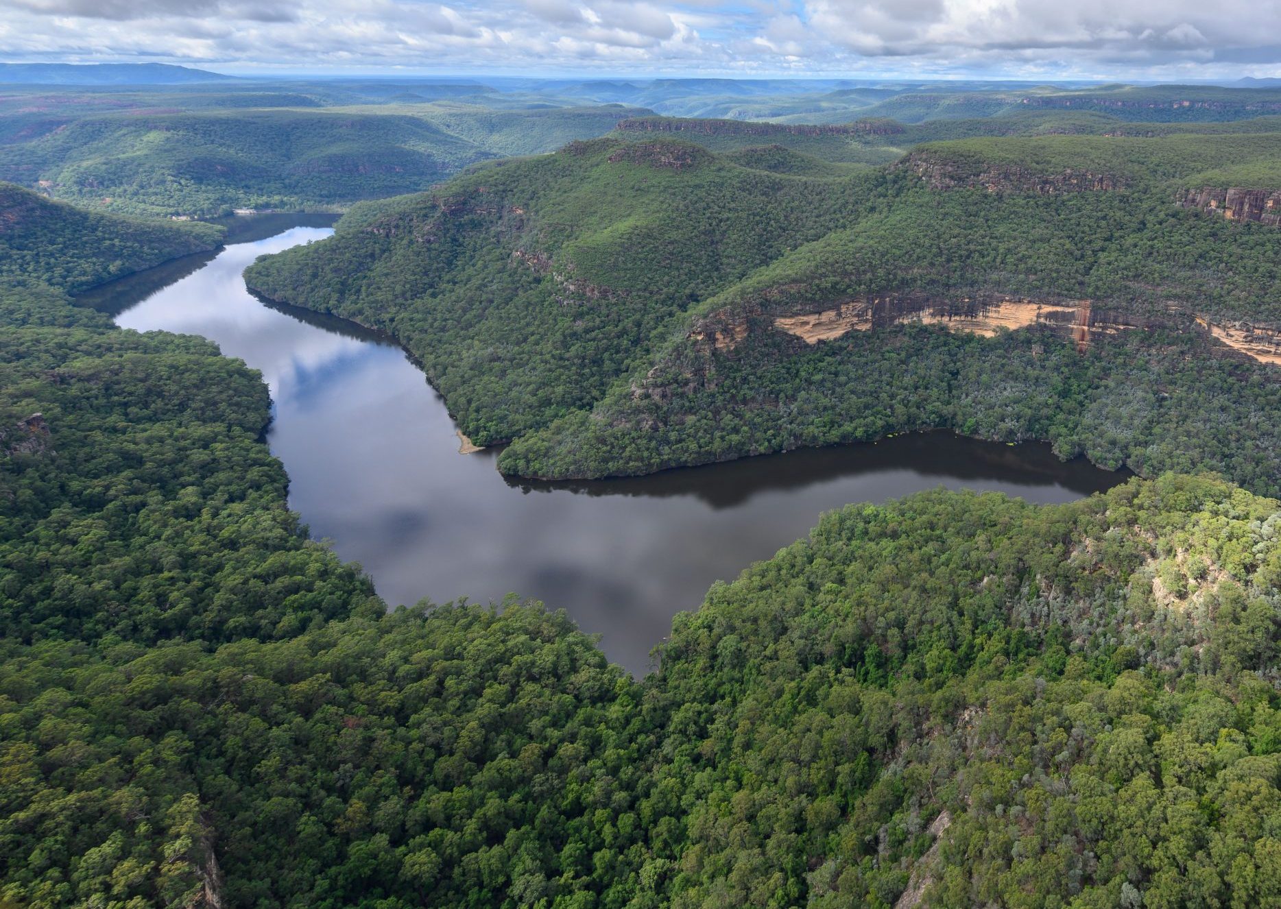 Warragamba Dam and Lake Burragorang